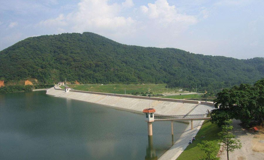 广州市花都区水利工程三坑水库新西干渠整治工程
